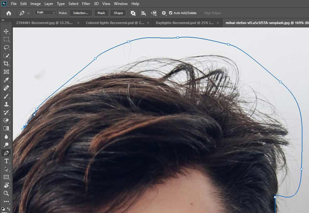 hapus bagian rambut dengan menggunakan quick selection tool