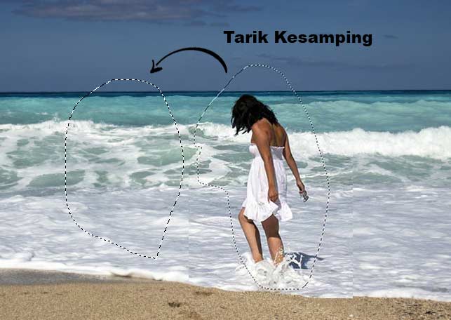 tarik kesamping untuk cara menghapus objek di photoshop